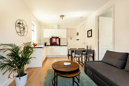 Stayci Central station one bedroom apartment